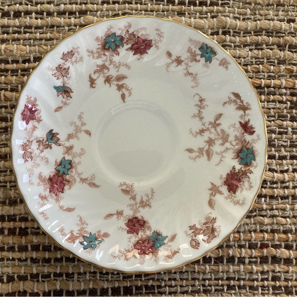Minton 6 Piece Place Setting- Ancestral S-376 - Picture 6 of 14